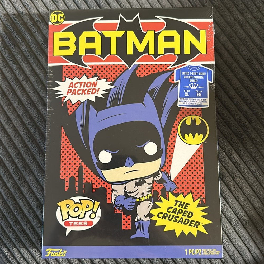 Batman "The Caped Crusader" Boxed Tee - Picture 3 of 4